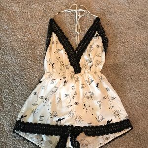 Halter deep V romper